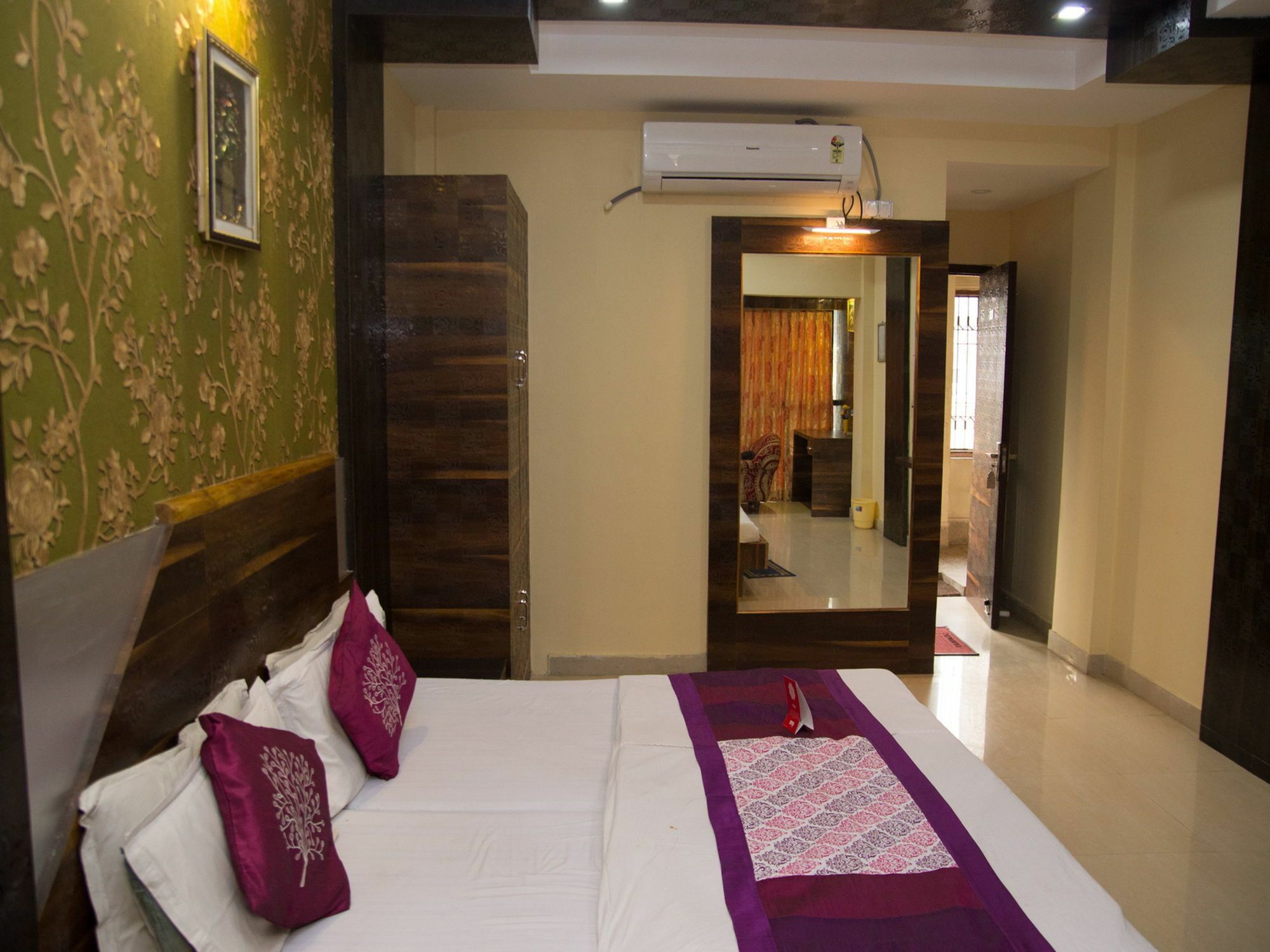 Oyo 4065 Hotel Richi بوهفانيشفار المظهر الخارجي الصورة