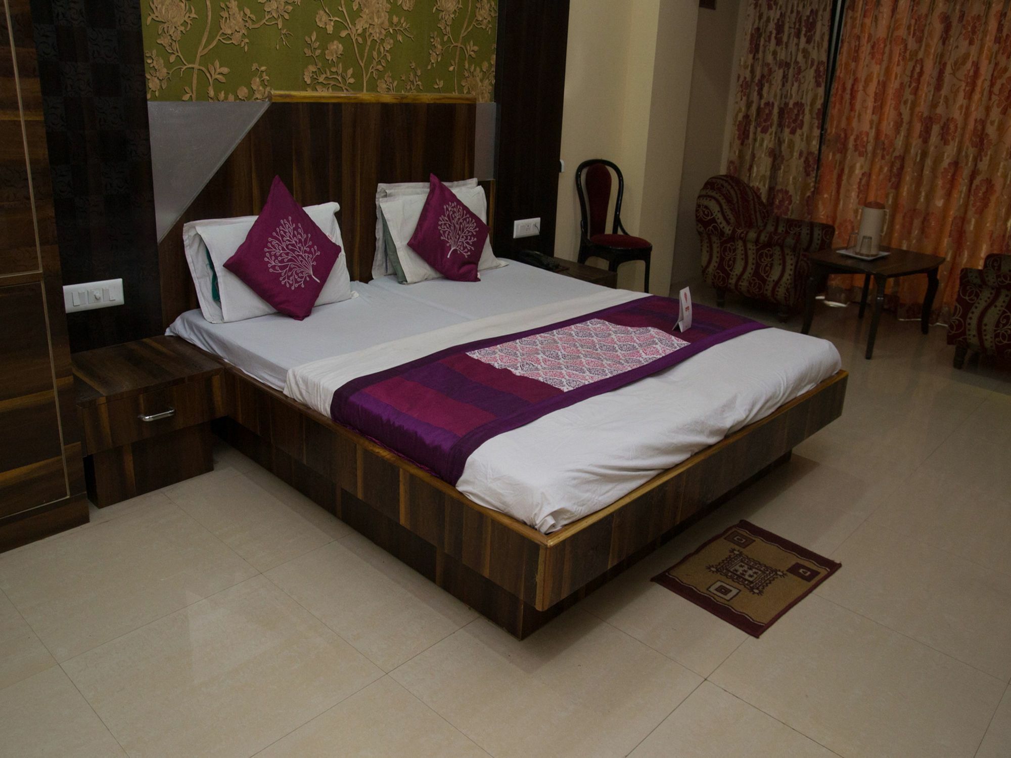 Oyo 4065 Hotel Richi بوهفانيشفار المظهر الخارجي الصورة